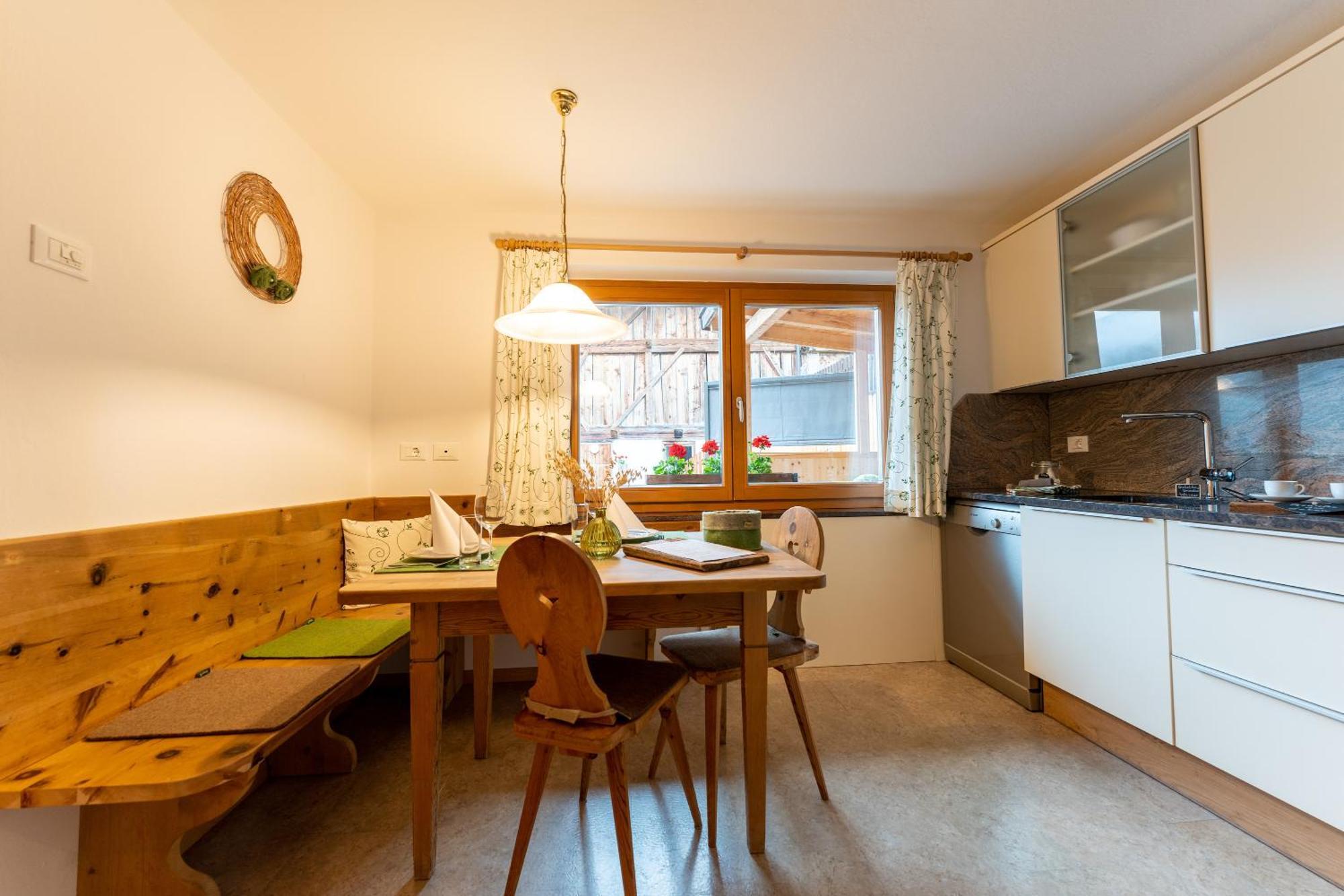 Panorama Apartment Raffeinhof Santa Valpurga Exteriör bild